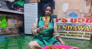 Dibantu BAZNAS, Omzet Usaha Snack Mustahik di Kalteng Naik hingga Rp12 Juta