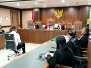Majelis Hakim Resmi Tolak Eksepsi Terdakwa Bangun Paulus Tudungta dan Perintahkan Sidang Dilanjutkan ke Tahap Pembuktian