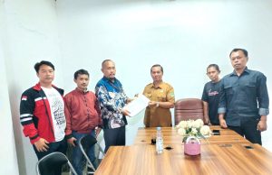 Mantan Pekerja Laporkan Dugaan Penyakit Akibat Asbes dan Silika ke Pengawas Ketenagakerjaan Karawang