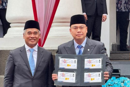 Wamen Komdigi Pimpin Upacara Peringatan Hari Bhakti Postel ke-81