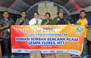 Unicharm Bantu Pengungsi Gempa Flores, Salurkan Produk Sanitasi Esensial